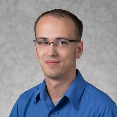 Engineering Employee Receives Servant Leadership Community Engagement Professionals Award